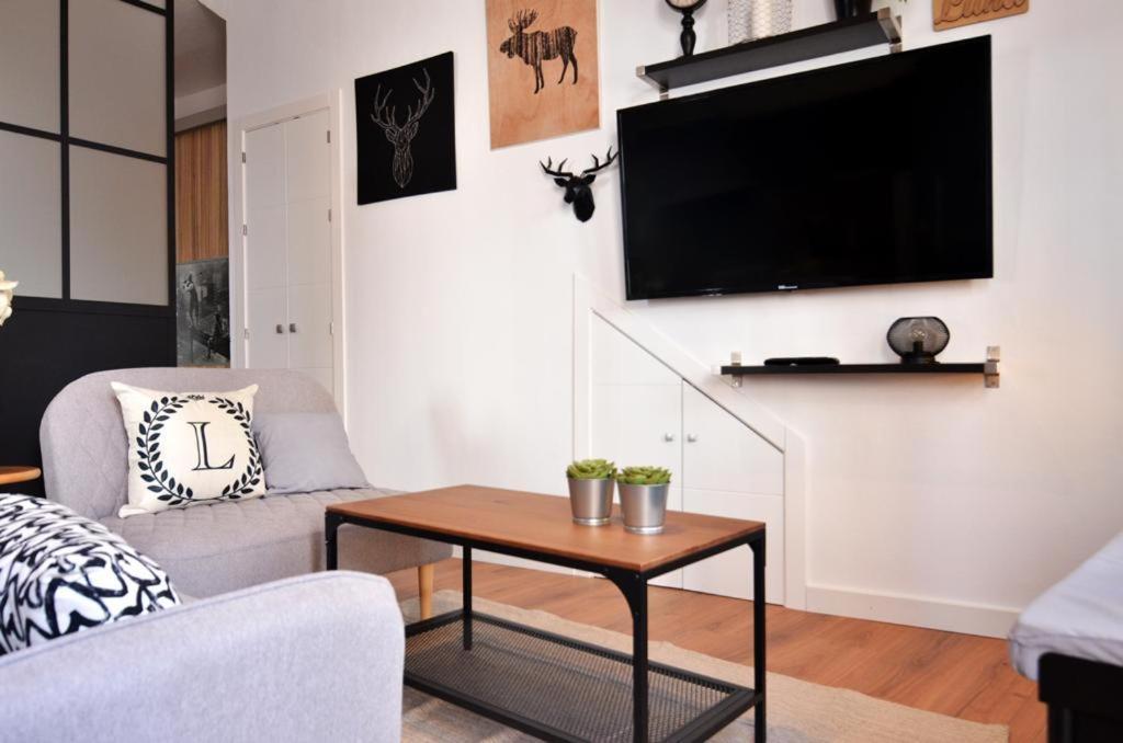 Luna'S Home. Precioso Loft En Bollullos Par Del Condado Εξωτερικό φωτογραφία